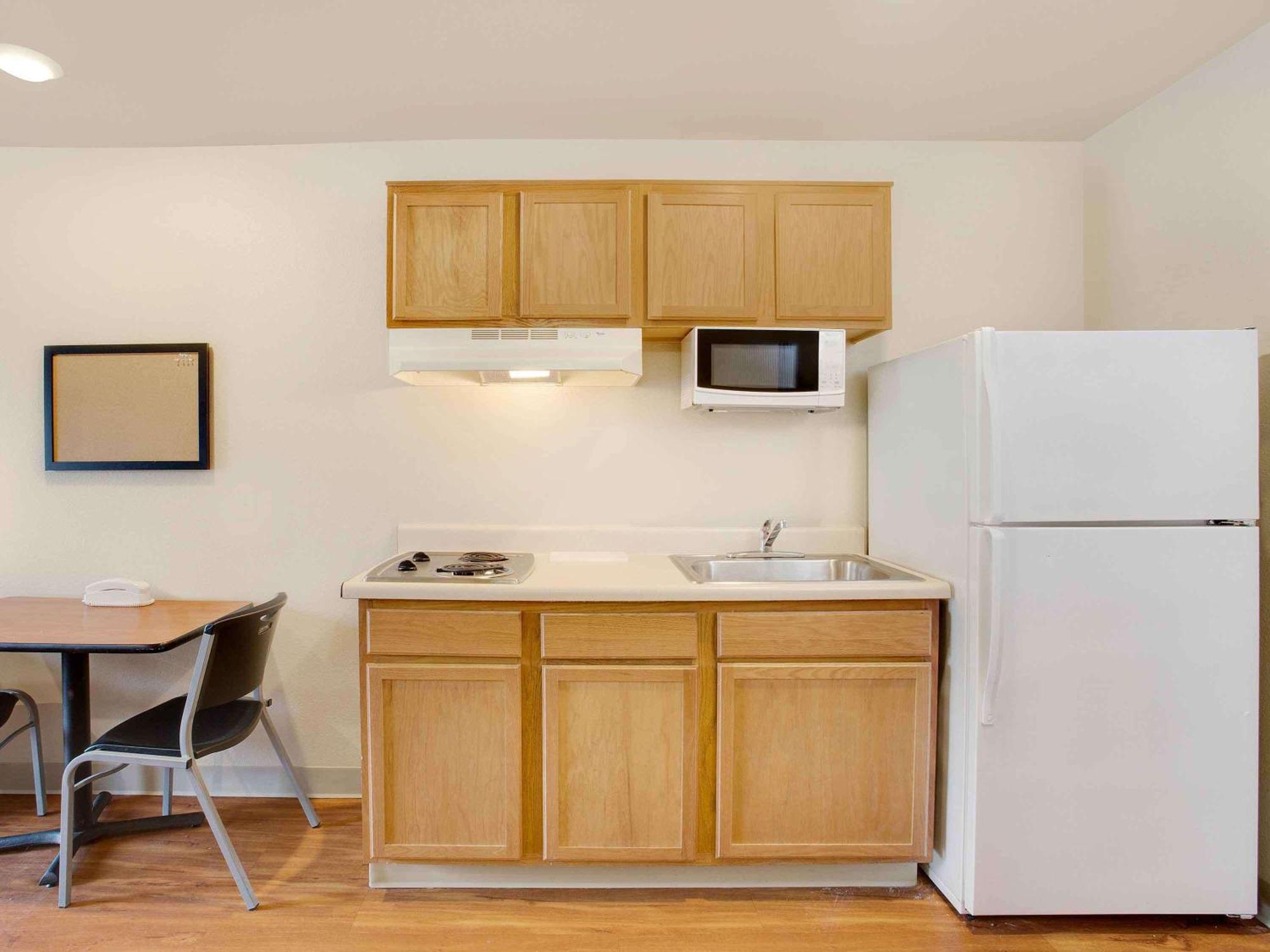 Extended Stay America Select Suites - Mobile - I-65 Exterior photo