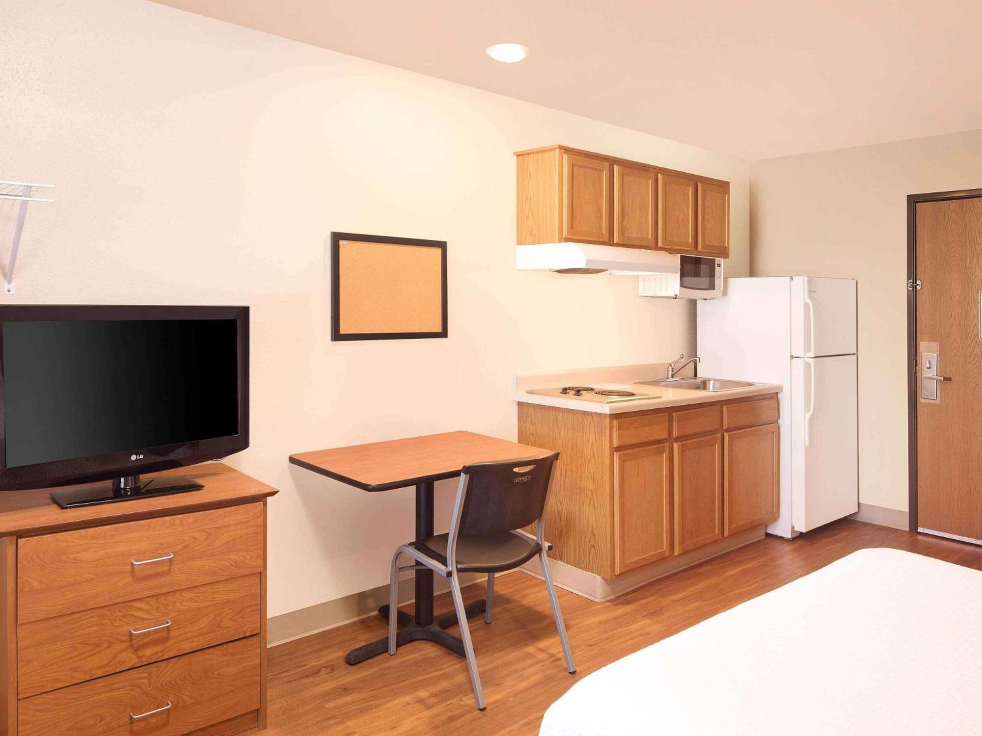 Extended Stay America Select Suites - Mobile - I-65 Exterior photo